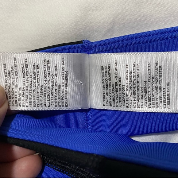 THE NORTH FACE Women’s Flash Dry Royal Blue Fitted Lightly Lined Sport Bra Sz L - Picture 11 of 11